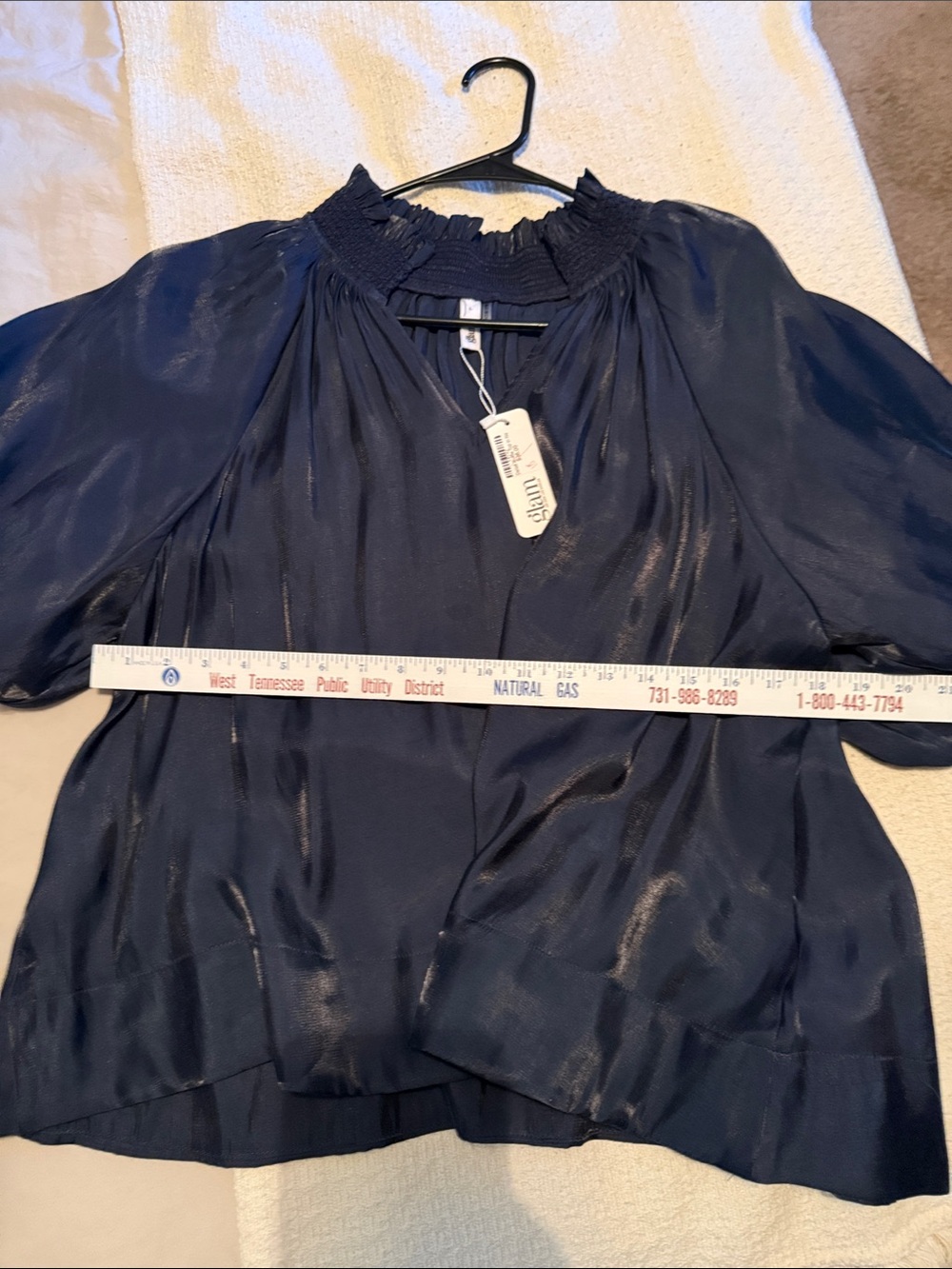 glam Navy V-Neck Puff Sleeve Blouse NWT - Picture 6 of 7